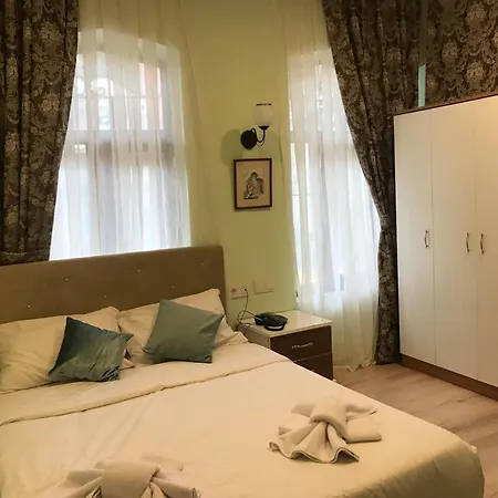 Historial Стамбул